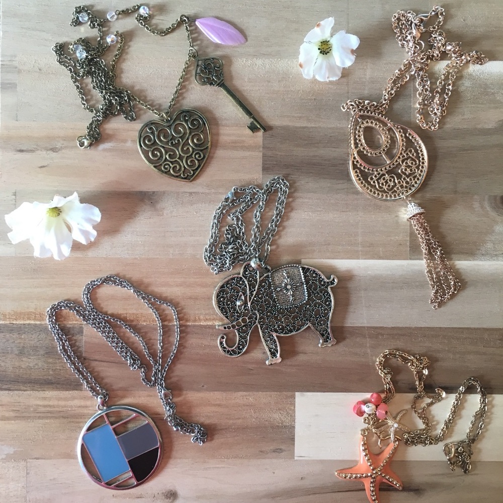 Jewelry - 5 Necklaces